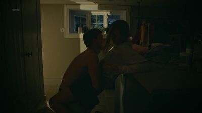 Renate Reinsve nue - Hvite Gutter s01e01 (NO 2017) 720p WEB Regarder en ligne / Ренате Реинсве