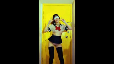 Anaimiya - danse érotique - un peu plus de deux minutes - United Idol
