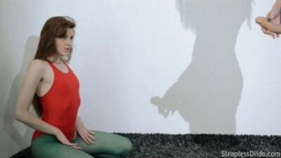 Dildo senza cinturini - Rossy Bush, Jane
