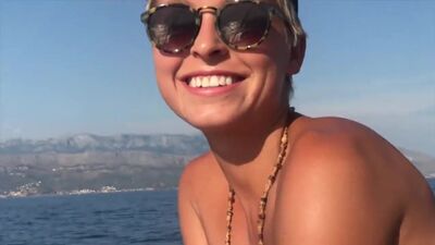 Marisa Papen con Meli - One More Chance