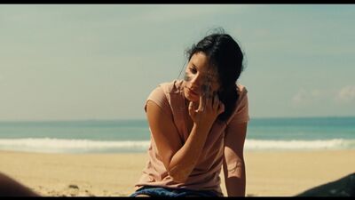 Noee Abita desnuda - Ava (2017) HD 1080p Ver online
