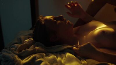 Джемима Кирк, Лена Данхэм жалаңаш – «Қыздар» (2017) 6-маусым, 1-эпизод HD 1080p онлайн көру / Лена Данхэм, Джемима Кирк – «Қыздар»