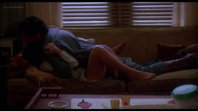 Debra Winger, Barbara Hershey nuas - Uma Mulher Perigosa (1993) HD 1080p Ver online