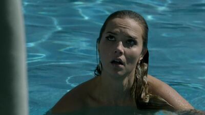 Arielle Kebbel desnuda - The After, temporada 1, episodio 1 (2014) HD 1080p. Ver online