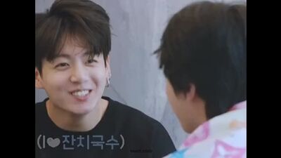 Jin Hyung, sorri