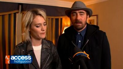 Mackenzie Davis e Lee Pace