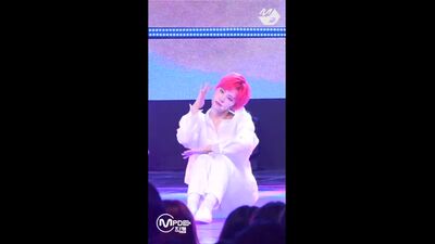 [FANCAM] GWSN - RED-SUN (021) (avec Miya en gros plan) @ M!CountDown 08/08/2019
