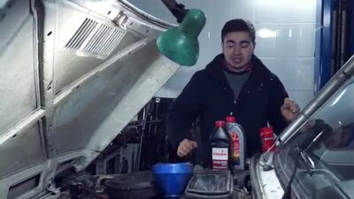 THEWIKIHOW - Saison 2, épisode 4. Essai routier « anti-Nouvel An » de la BMW 335i