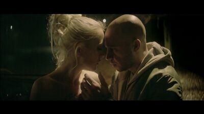 Maria Erwolter nuda - Escort (2013) HD 720p Guarda online / Мария Эрвольтер - Эскорт
