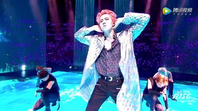R1SE ▸ Xia Zhiguang (夏之光) & Liu Ye (刘也) & Zhao Rang (赵让) – Water Show (Espetáculo Aquático da Juventude) [AO VIVO]
