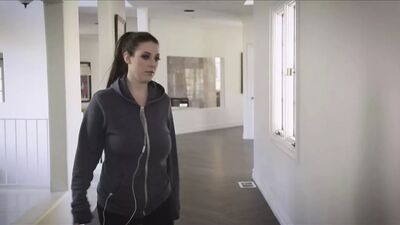 A Angela White andou com a empregada doméstica do meu pai