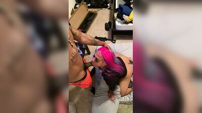 Une grosse bite noire avec un travesti latino, vidéo complète, réservé aux fans de Bluehaze200