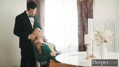 Głębiej. Nicole Aniston dostaje to, czego pragnęła
