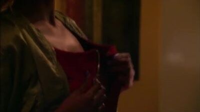 Nichole Mercedes Mercedes Roinson - Ataque con pimienta, T1E02