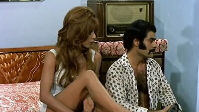 Naked Sheriff – Skandal