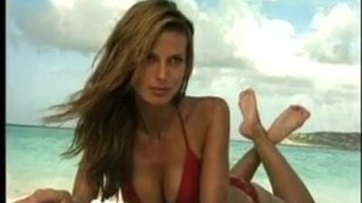 Heidi Klum - o regresso do fato de banho sensual