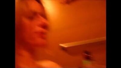Jenny : Sexe dans un jacuzzi