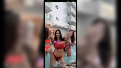 3 filles en string