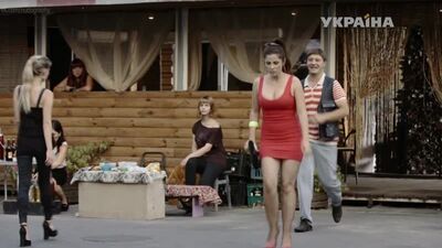 Ekaterina Vishnevaya (Vishnya) en la serie «No lo jures» (Ne zarikaysya, 2016) - Temporada 1 / Episodio 1 HD 1080p ¿Desnuda? ¿Sexy?