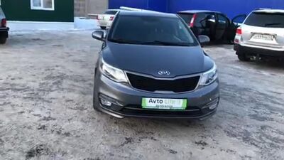 Carro KIA Rio. Carros usados em Kirov