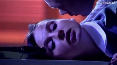 Ekaterina Strizhenova w serialu „Kobra: Antiterror” (2003)