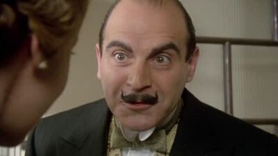 4. Poirot di Agatha Christie. Ventiquattro tordi neri (Inghilterra. Giallo. 1989)