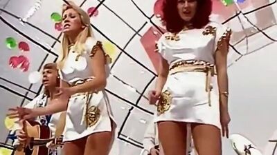 Agneta Fältskog, Anni-Frid Lyngstad (ABBA) – Knowing Me, Knowing You (Japonia, 1978)