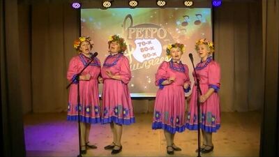 Олена Плоскова, Валентина Попова, Наталія Хабібулліна та Олена Морокова. Малинівка