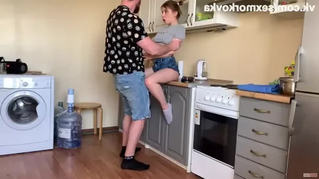 Русский пьяный секс на кухне пока муж спит ▶️ Наиболее подходящие видео Русский пьяный секс на кухне пока муж спит ▶️ Наиболее подходящие видео