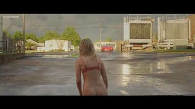 Chloe Farnworth desnuda - Turno de 12 horas (2020) + cámara lenta. Ver online / Хлоя Фарнворт - Turno de 12 horas