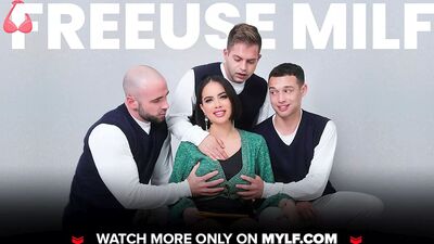 Analmom - Busty Psychologist Veronica Avluv gets all of Her Holes Stretched and Filled by Huge Cock