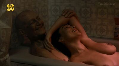 Juliana Paes nue - L'Adieu (2014) HD 1080p Regarder en ligne