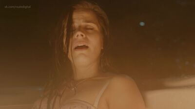Anna Drijver, Elise Schaap nago – Undercover, sezon 1, odcinki 1–8 (2018) HD 1080p Oglądaj online / Anna Drijver – Pod przykrywką