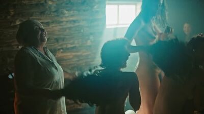 Anastasia Zyurkalova, Valentina Popova, Shorena Shoni – Ani kroku wstecz