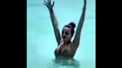 Les seins nus de Valya Karnaval (si seulement) - karna.val nue, fuite de vidéos, sexe, porno, seins à l'air, nue, Valya Karnaval, tiktokeuse, tik-tok porno