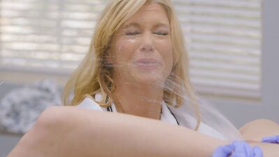 Dr Siren Diagnosed the Teen as a Squirter