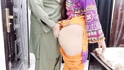 Desi Rich Wife Fucked by Her Driver with Clear Audio – Hot