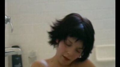 Yulia Volkova (TATU) desnuda | Naked Star | Africanas | Asiáticas | Europeas |