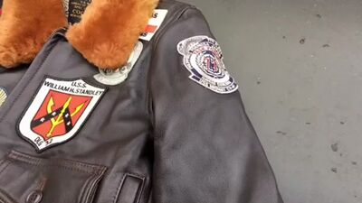 Kurtka damska typu pilot Cockpit Top Gun.mp4