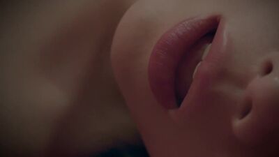 Lee Chae-dam, etc. Nude - Banca de Rua (2015) - 1 Ver online