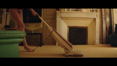 Doria Tillier nackt – Monsieur und Madame Adelman (FR 2017) 1080p
