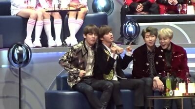 [FANCAM] 02.12.2016 BTS bei den MAMA 2016