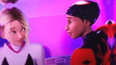 ━ miles x gwen ━ [ dans l'univers d'Spider-Man ]