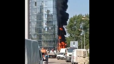 Los primeros minutos del incendio en el complejo residencial Atlantis / Vorónezh, 25 de agosto de 2021