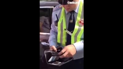 Swoboda działania policji drogowej