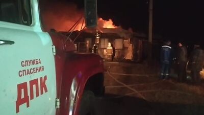 11 de novembro de 2020. Incêndio em Okean. A Brigada de Incêndios «Mayak» foi chamada para combater um incêndio na localidade de Okean, em Novokuybyshevsk