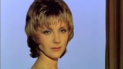 Гола Олена Яковлєва