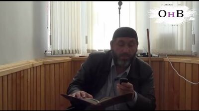 A.A.-M. Gordanov (OnV 101) I miei genitori e mia moglie sono sufi. A volte ci sono divergenze su questioni religiose, non vogliono ascoltare il mio da'wat (anche