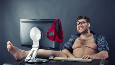 Le plus féérique et le plus sexy : un tiers des Russes veulent épouser un informaticien | parodie de « La Fleur magique »