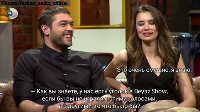 «Tatli Intikam / Vingança Doce» Furkan Andych e Leyla Lidia Tugutlu, convidados do programa «Beyaz Show»